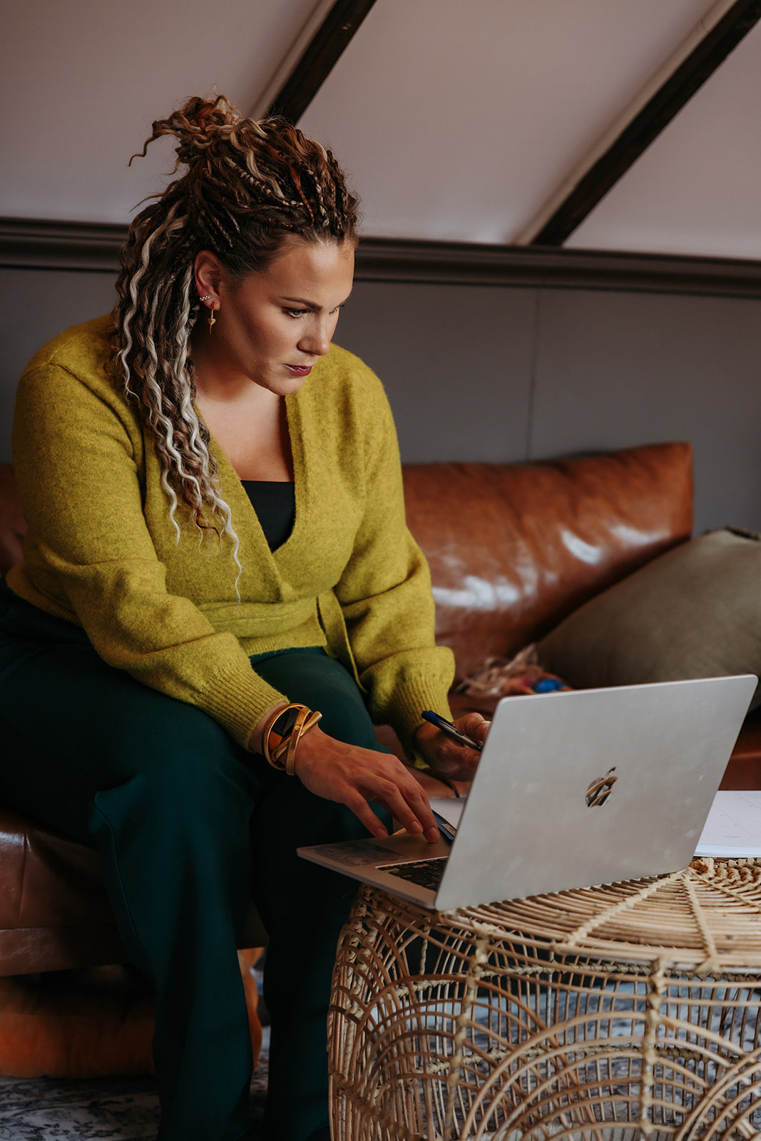 The hidden cost of hair salons and a simpler solution with double ended braid in dreadlock extensions