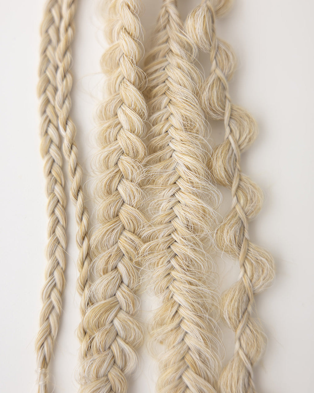 Details of the 5 unique texture strands in the Goldie Luma Bundles