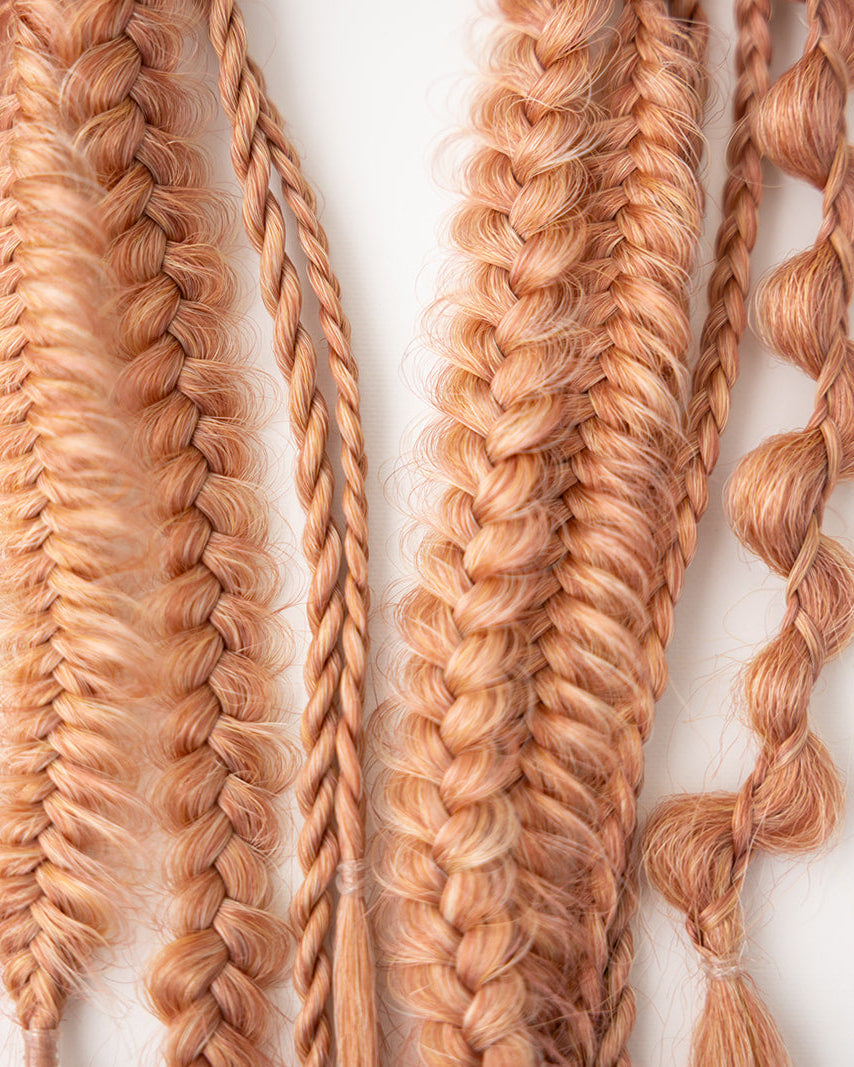 Details of the 5 unique texture strands in the Rose Gold Luma Bundles